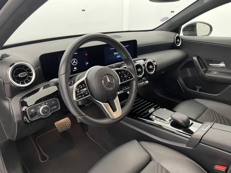 Image secondaire du véhicule 31