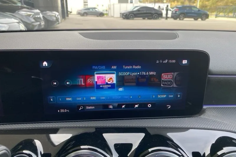 Image secondaire du véhicule 18