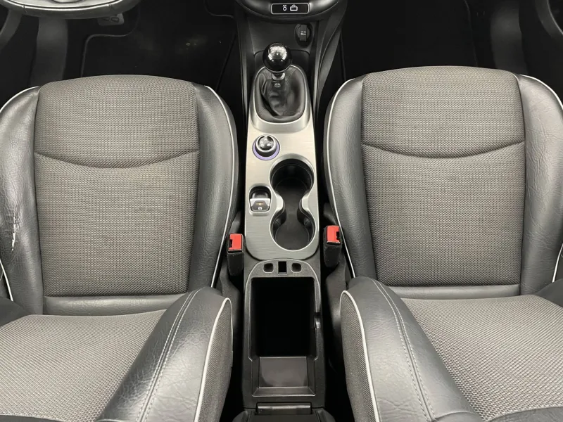 Image secondaire du véhicule 28