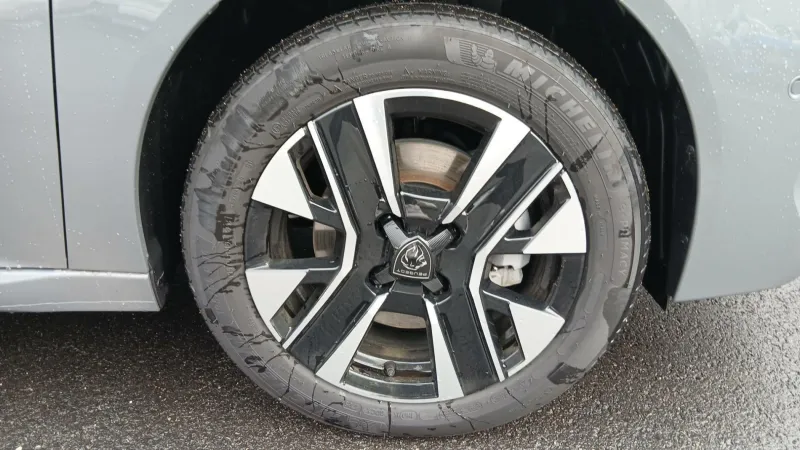 Image secondaire du véhicule 16