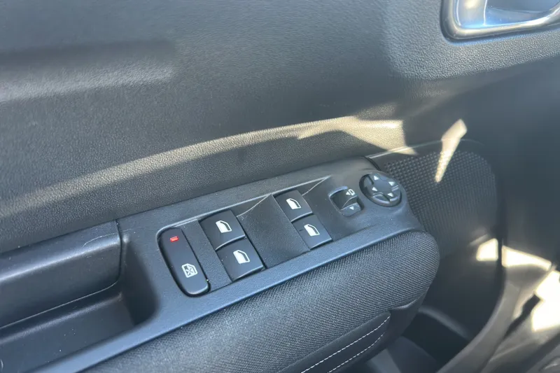 Image secondaire du véhicule 18