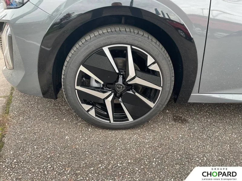 Image secondaire du véhicule 13