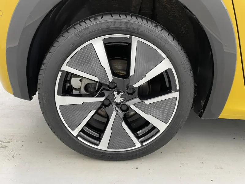 Image secondaire du véhicule 21