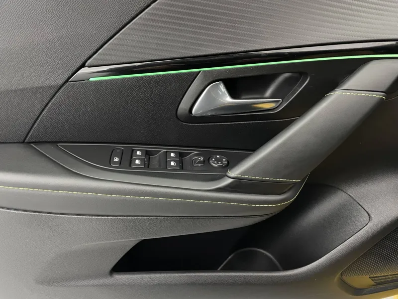 Image secondaire du véhicule 31