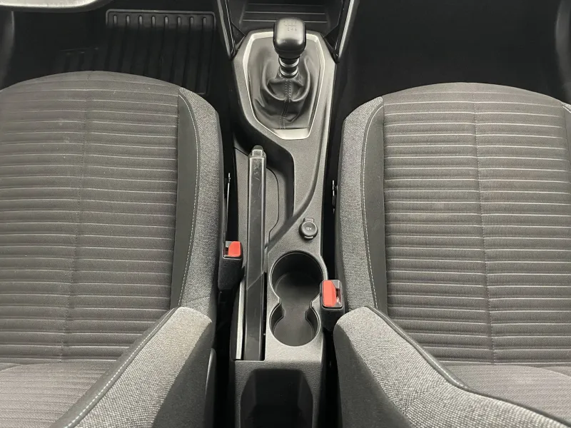 Image secondaire du véhicule 25