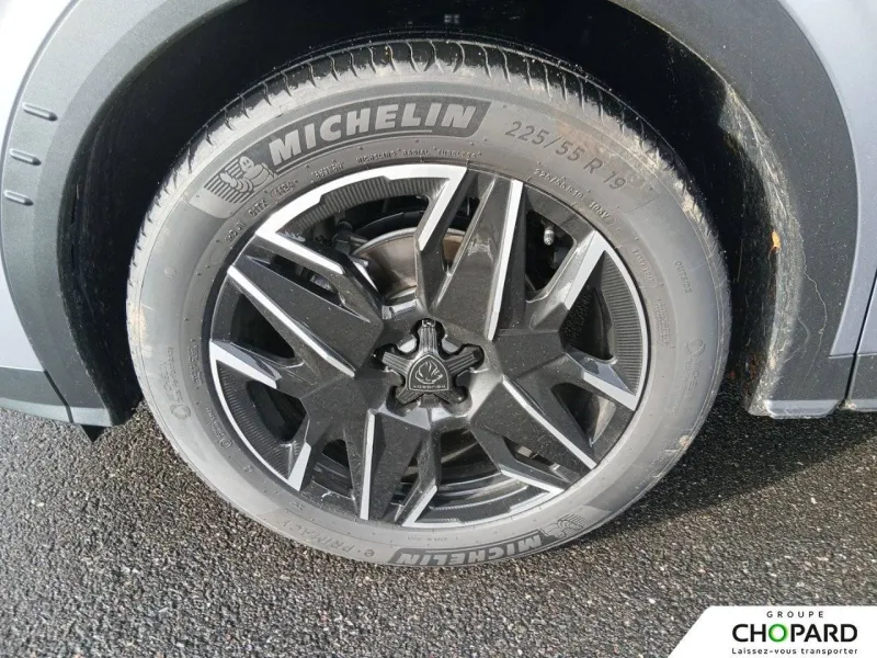 Image secondaire du véhicule 23