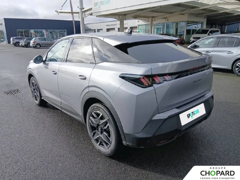 Image secondaire du véhicule 32