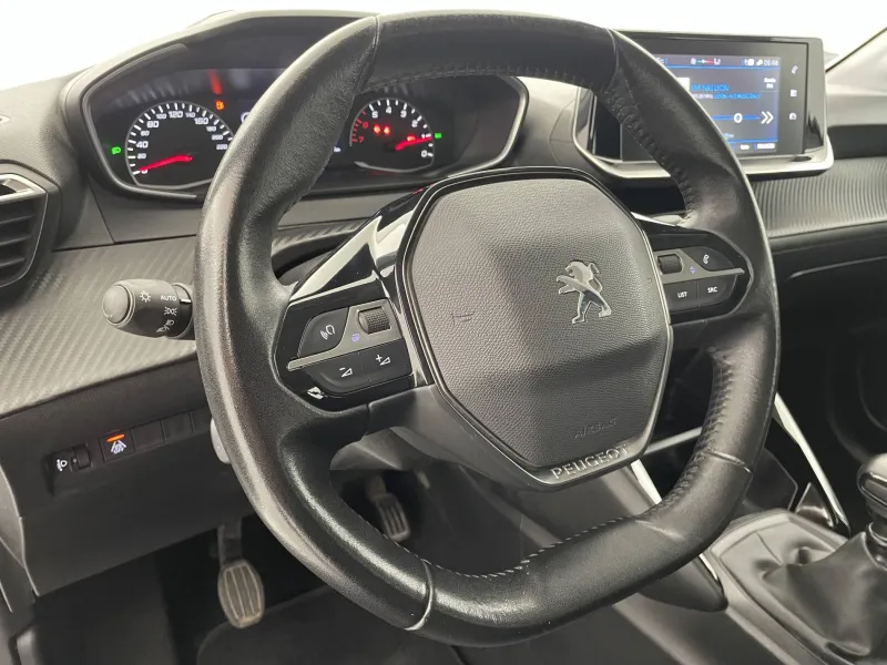 Image secondaire du véhicule 23