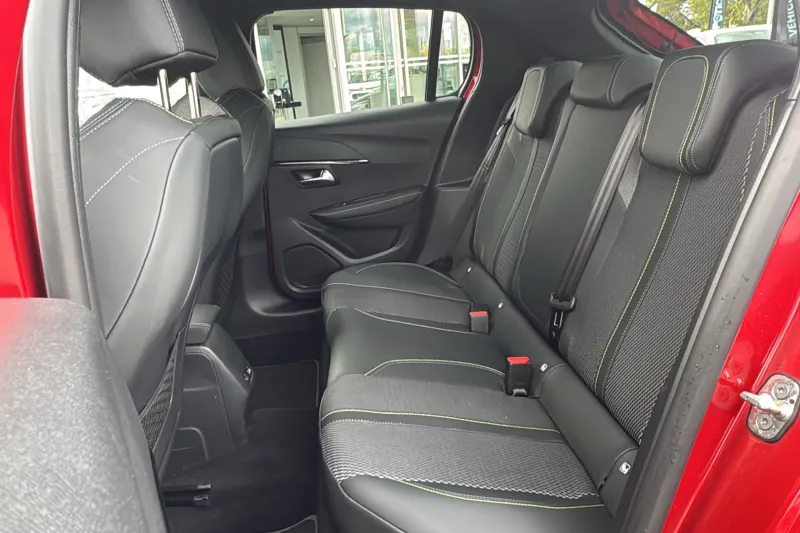 Image secondaire du véhicule 34