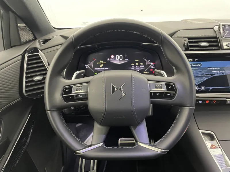 Image secondaire du véhicule 23