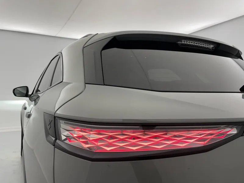 Image secondaire du véhicule 37