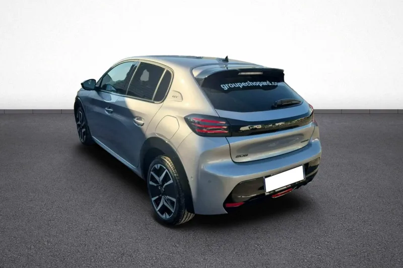 Image secondaire du véhicule 8