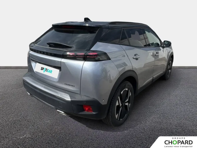 Image secondaire du véhicule 9