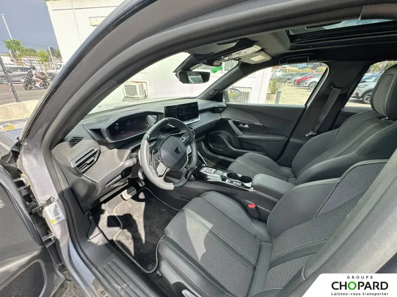 Image secondaire du véhicule 11