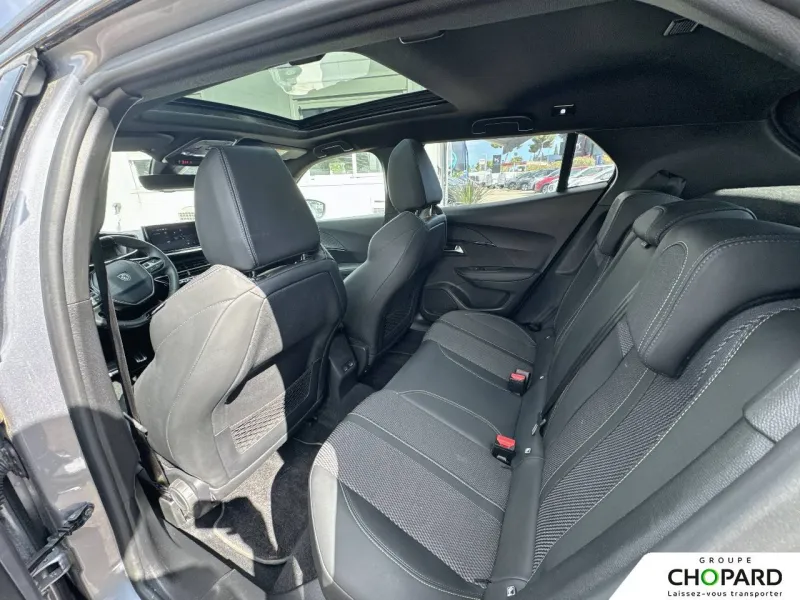 Image secondaire du véhicule 12