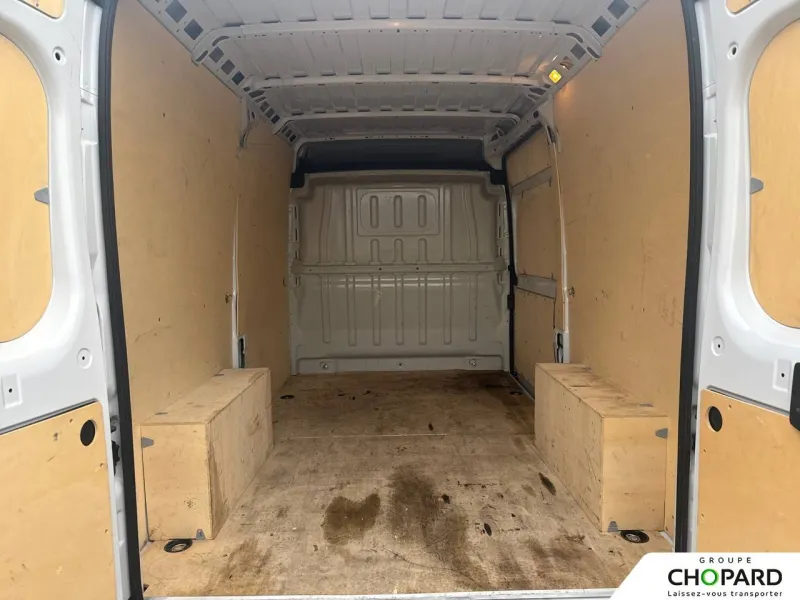 Image secondaire du véhicule 7