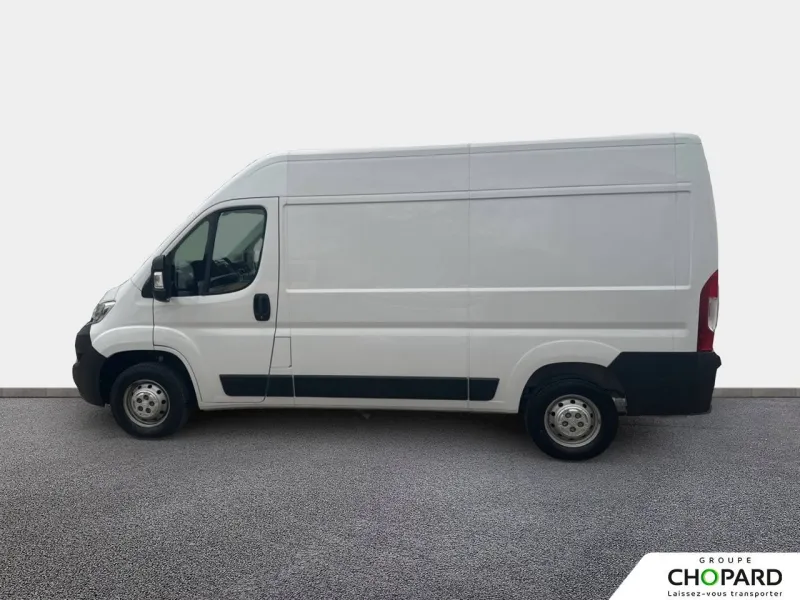 Image secondaire du véhicule 10