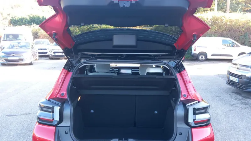 Image secondaire du véhicule 10