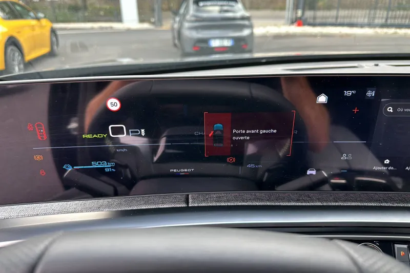 Image secondaire du véhicule 18