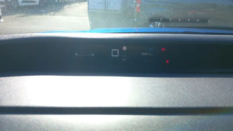 Image secondaire du véhicule 44