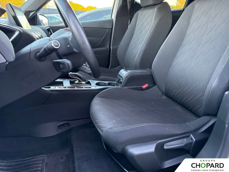 Image secondaire du véhicule 22