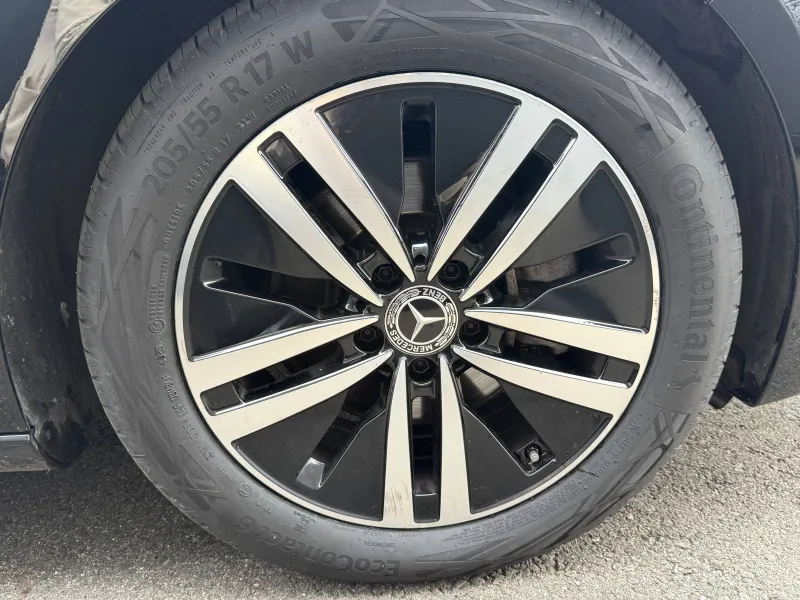 Image secondaire du véhicule 10