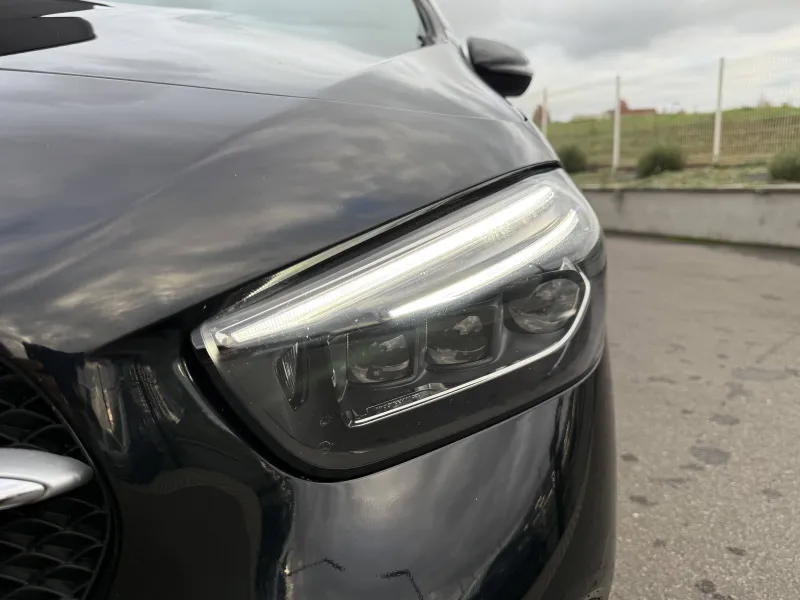 Image secondaire du véhicule 11