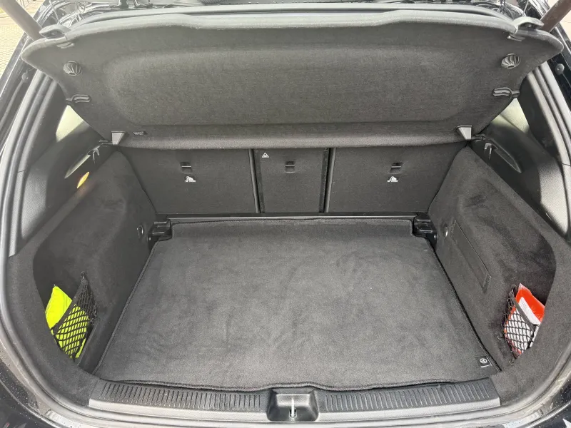 Image secondaire du véhicule 23