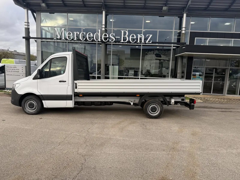 Image secondaire du véhicule 9