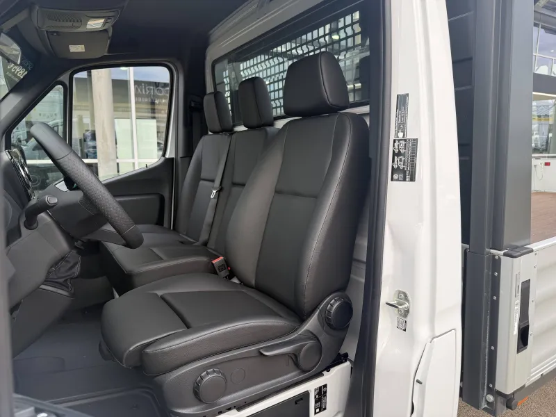 Image secondaire du véhicule 10