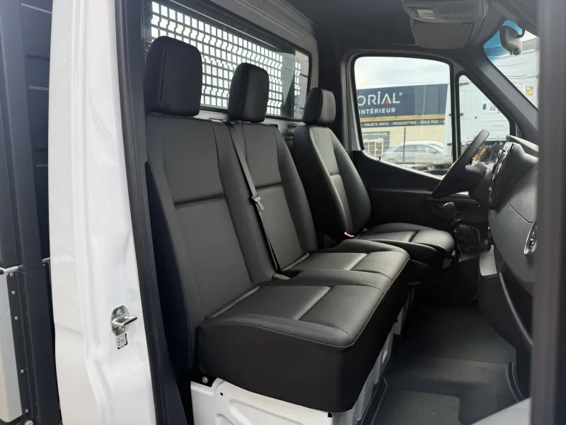 Image secondaire du véhicule 11