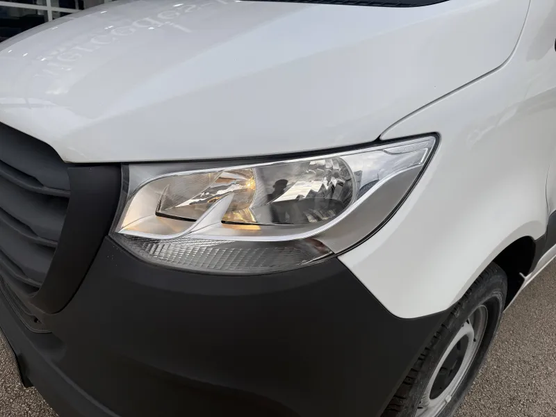 Image secondaire du véhicule 15