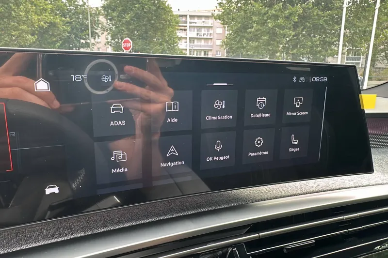 Image secondaire du véhicule 32