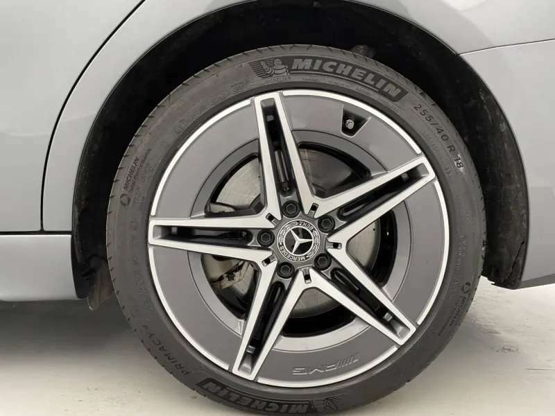 Image secondaire du véhicule 18