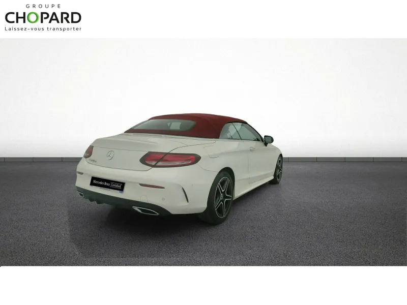 Image secondaire du véhicule 9