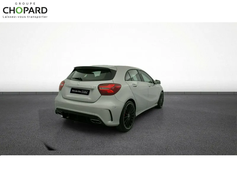 Image secondaire du véhicule 9