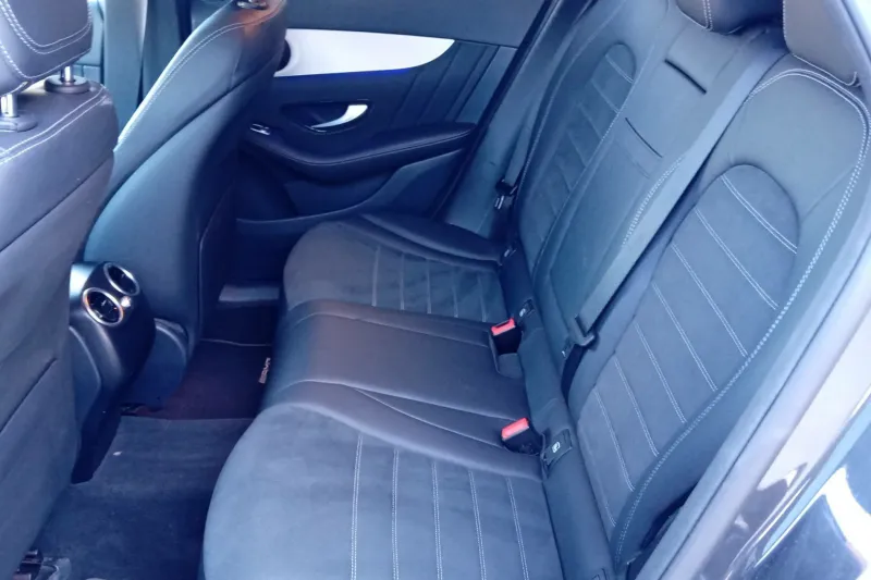 Image secondaire du véhicule 12