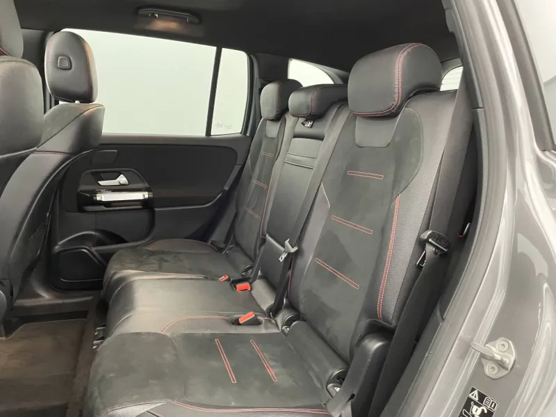 Image secondaire du véhicule 17