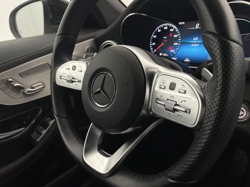 Image secondaire du véhicule 30