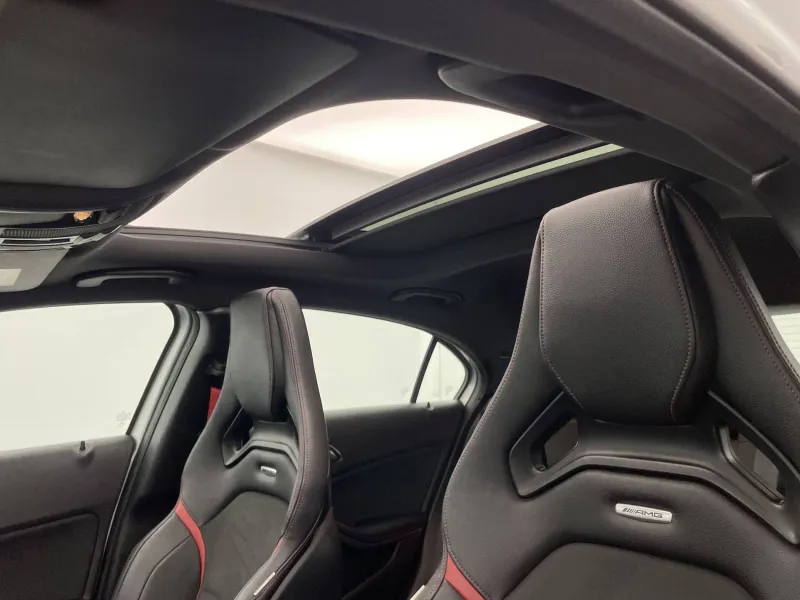 Image secondaire du véhicule 25