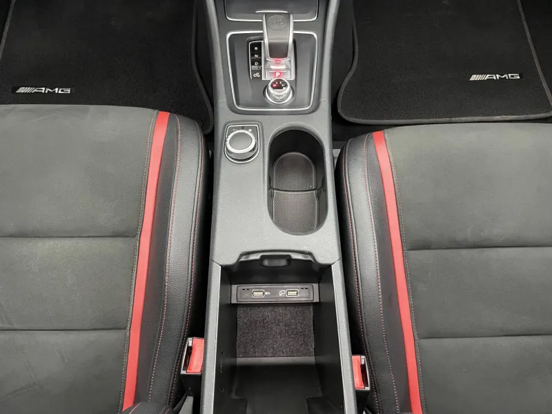 Image secondaire du véhicule 29