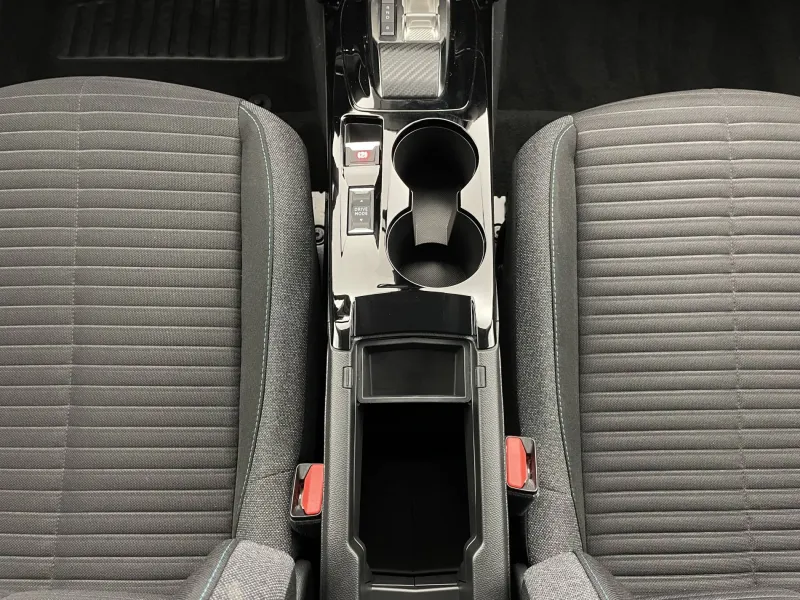 Image secondaire du véhicule 26