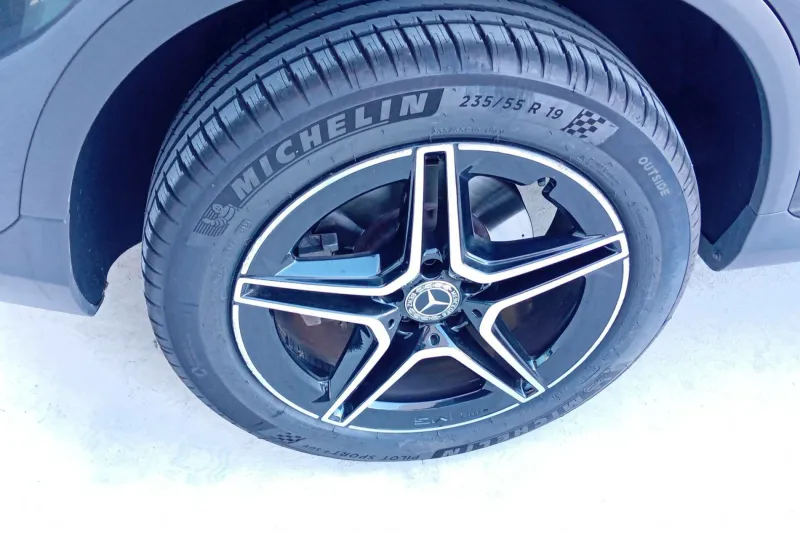 Image secondaire du véhicule 14