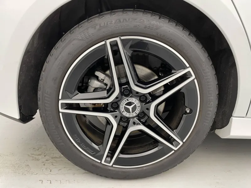 Image secondaire du véhicule 20