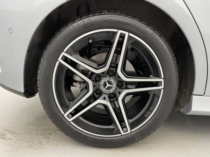 Image secondaire du véhicule 20