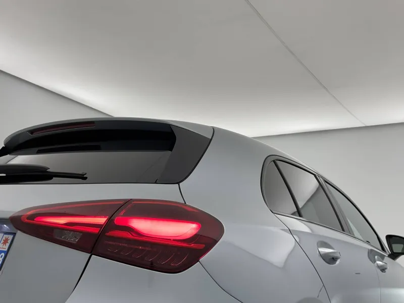 Image secondaire du véhicule 31