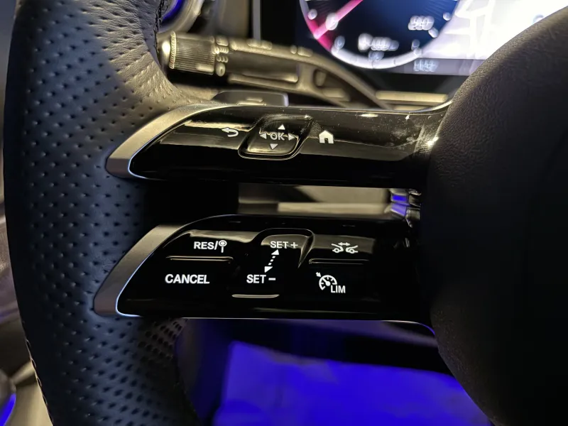 Image secondaire du véhicule 8