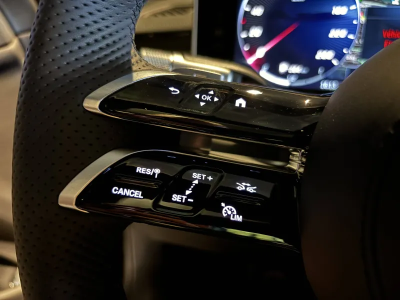 Image secondaire du véhicule 8