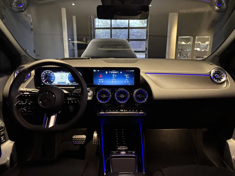 Image secondaire du véhicule 6