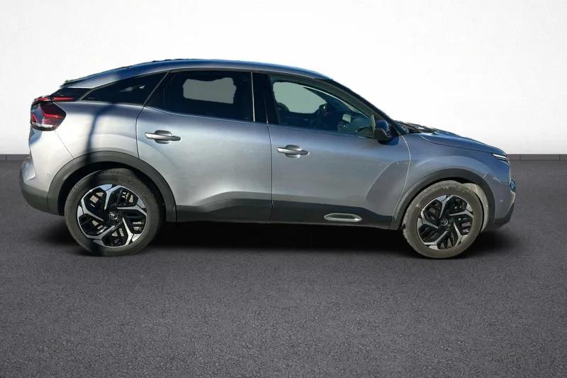 Image secondaire du véhicule 8